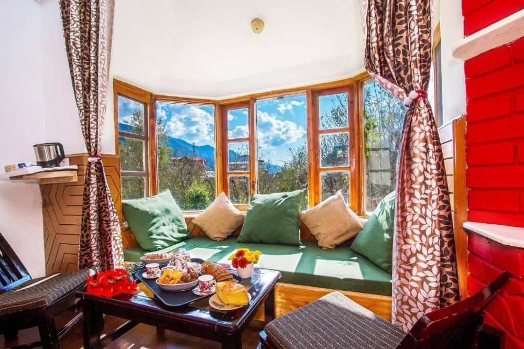 Hotel White Mist Manali Zewnętrze zdjęcie